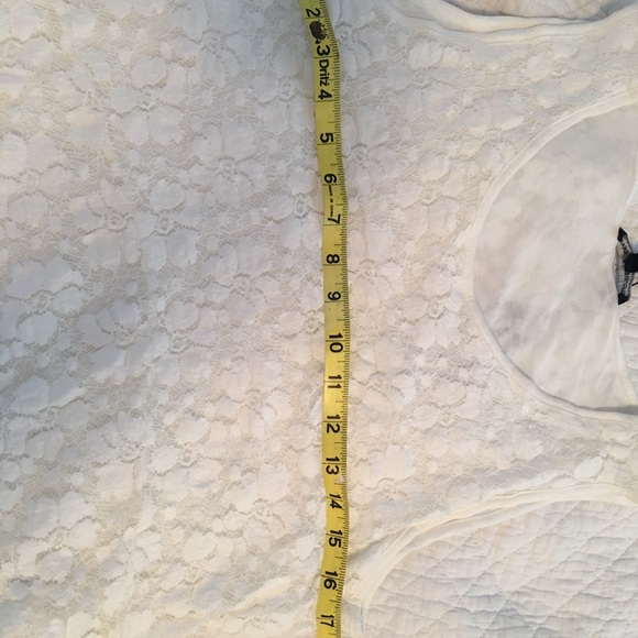 Sleeveless Lace Shell - Picture 2 of 3